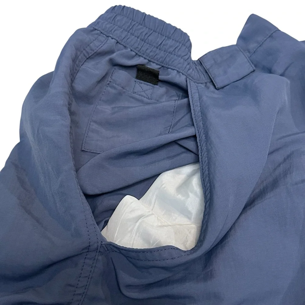Bass Pro Shops Blue Cargo Shorts with Elastic Waistband waist‎ 48